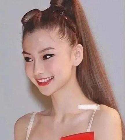 何沐青谈|黄晓明“放手”baby，后者资源断级，晓明哥大爆发