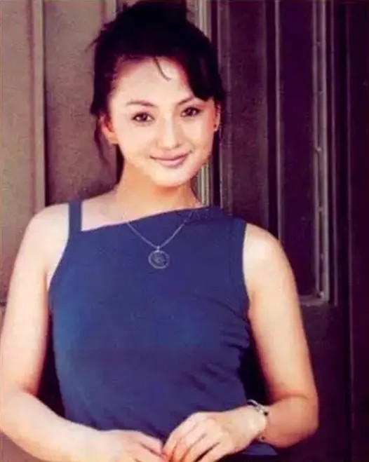 刘丹|苦命的刘丹：27岁去世，父亲殉职，哥哥离世，萧剑为她扫墓21年