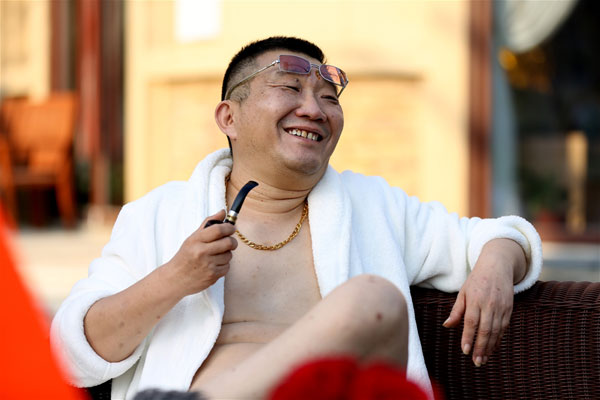 康熙微服私访记|《康熙微服私访记1》演员现状：影帝影后，劣迹艺人，有两位老师离世