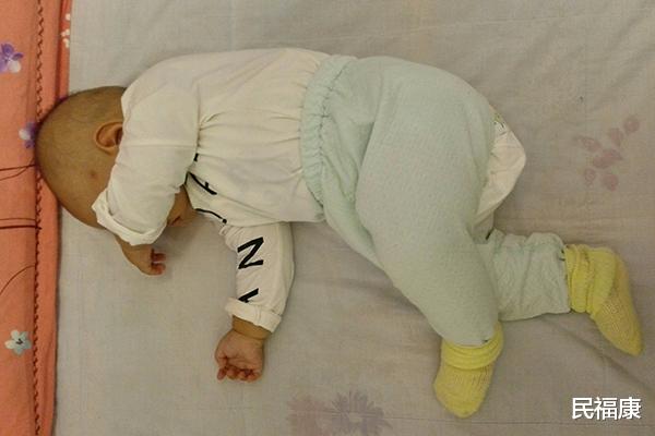 石榴|秋天吃石榴，到底合不合适？宝宝可以吃吗？其中利弊，与您讲清