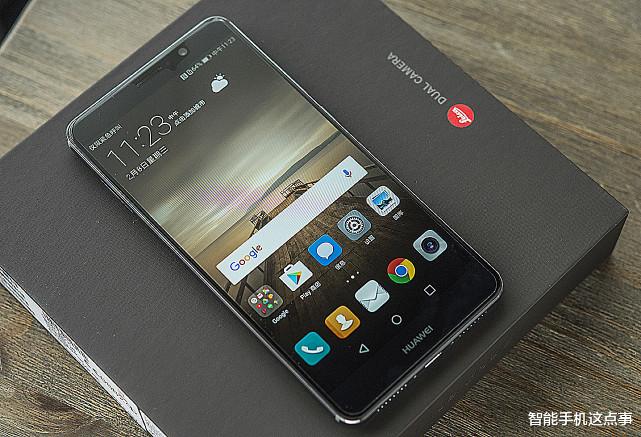 华为鸿蒙系统|鸿蒙OS：一口气带来19款正式版更新，花粉：看到希望了