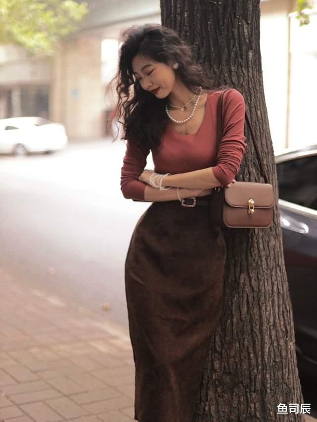 鱼司辰|复古港风穿搭怎么配?这些小技巧赶紧收藏起来,让你变得更加洋气