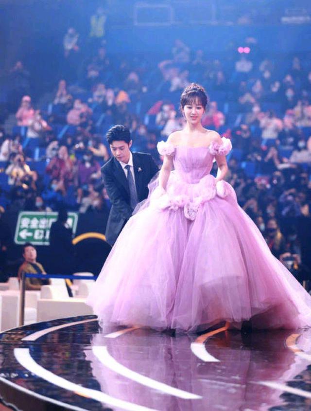 肖战|肖战、杨幂、赵丽颖入围2021艺人网络影响力前十！第一竟是他俩？