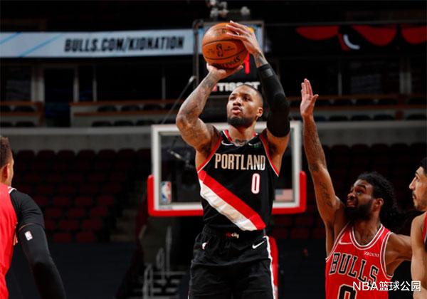 斯蒂芬·库里|库里28+5+7仍无缘今日最佳！对不起！你碰到超远三分王了