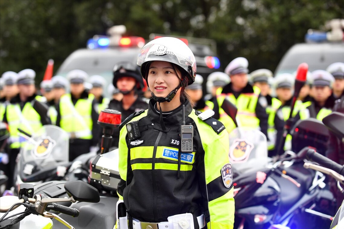 辅警|“年薪制辅警”首次招聘，满足条件可转正式编制，年薪15万起步