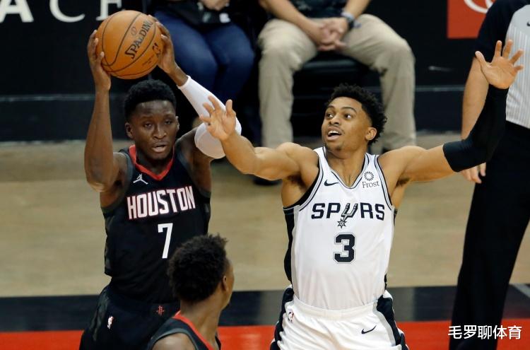 火箭队|火箭头号毒瘤半场12中2！表现遭小哈登完爆，还要顶薪真卖不掉了