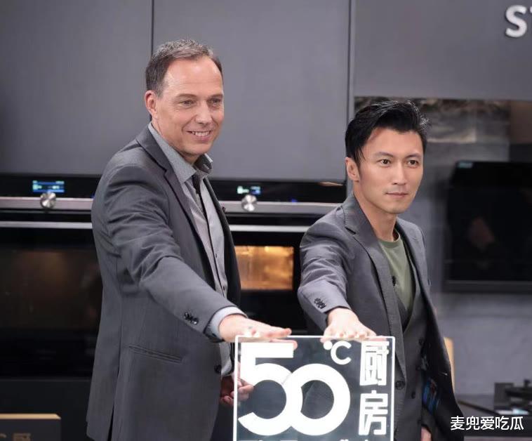 谢霆锋|谢霆锋直播首秀翻车？带货半小时被骂下播，网友指责他是外国人