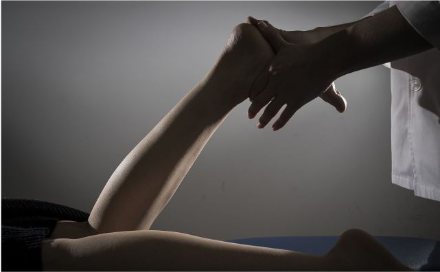 睡眠|“大病来袭，睡眠先知”可信吗？提醒：睡觉时有4个异常，别大意