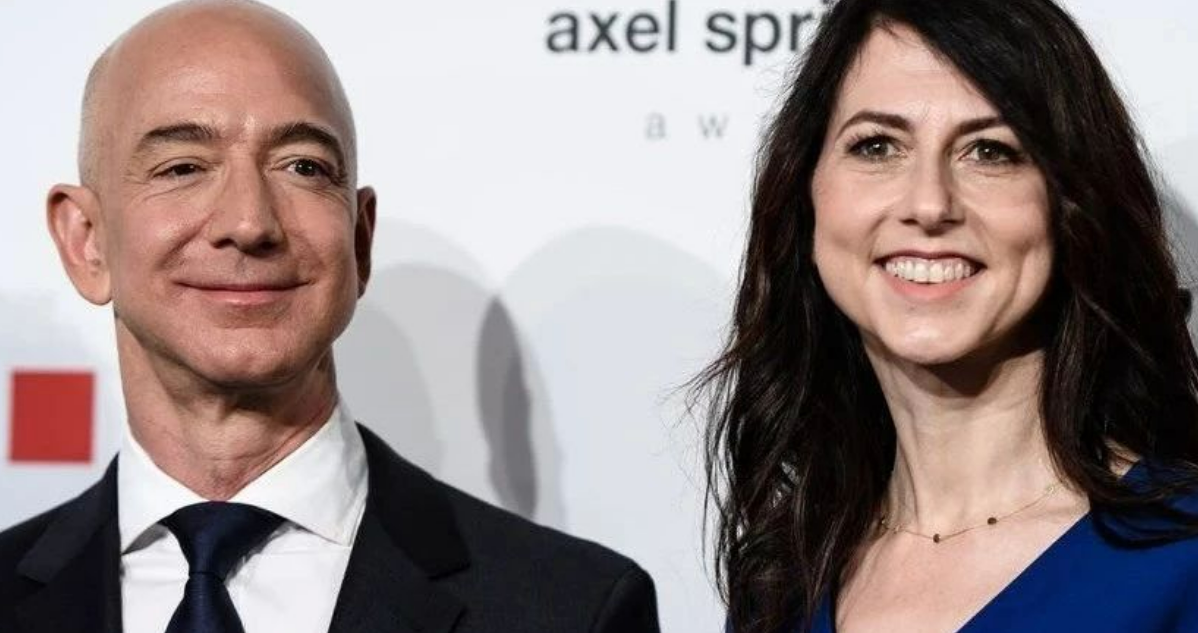 劳伦·桑切斯|50岁带仨娃,还能成功撬走世界首富,这女人不只是顶配版邓文迪