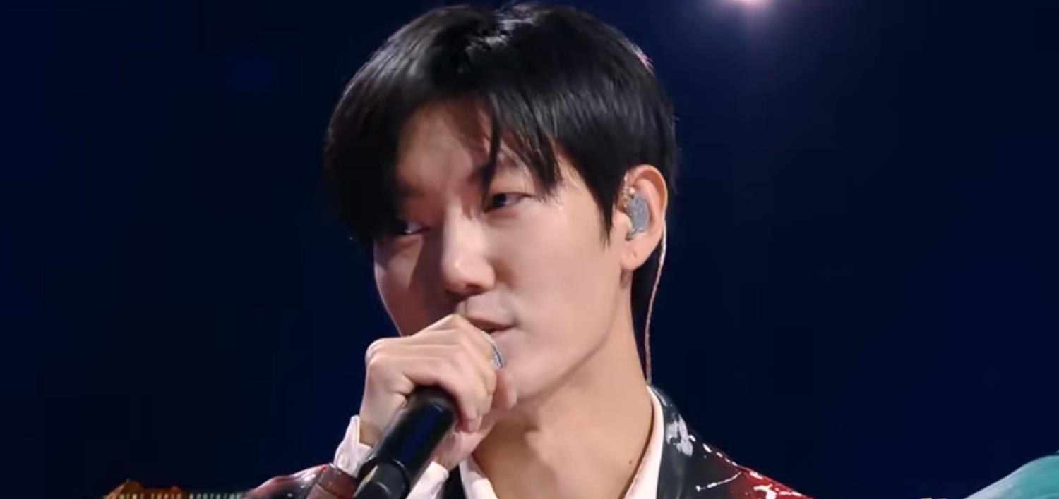 追光吧|《追光吧》三公来袭,《不染》演绎国风之美,王晰挑战唱跳舞台