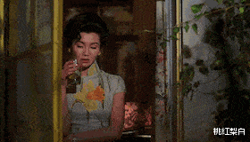 景甜|巩俐曾靠旗袍称王，娜扎跟景甜的距离，差了不止一个假屁股