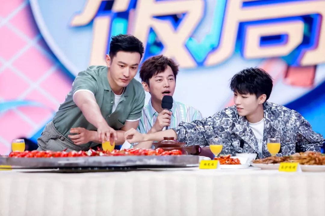 短发 人前体面，人后畸形，这5位瘦成纸片人的明星，比你想象的夸张