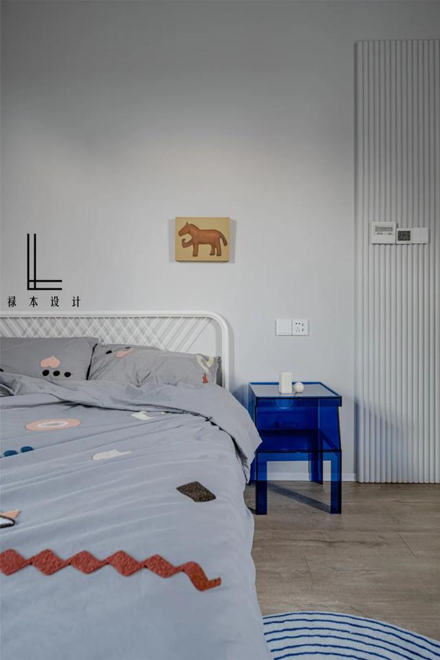 460㎡现代极简，净白的空间，流畅优雅的造型，满屋高级的大气