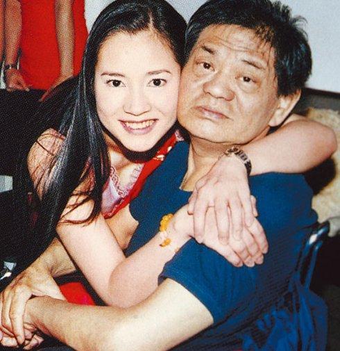 唐僧|62岁唐僧晚年凄凉，穿廉价袈裟卖唱：如果有鞋穿，没人愿意光着脚