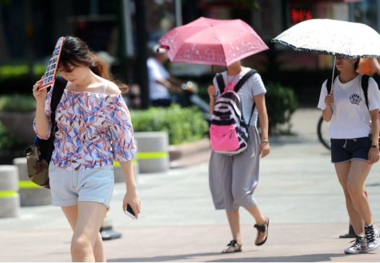 长寿老爷爷|立秋里吃一口等于8斤柑桔，医生：更年期女性常吃，远离潮热失眠