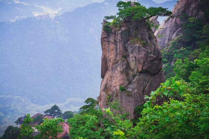 宣城 宣城有处山脉走红，区域内有60座山峰，有皖南“小九华山”之誉