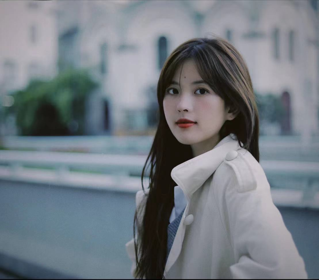 钟恩淇|30岁女星官宣离婚！情变早有预兆，大14岁富豪老公曾被曝婚内出轨