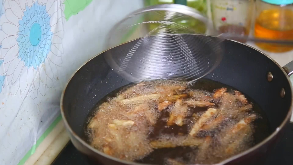 熊猫医学社|35岁全职妈妈确诊肺癌,只因做饭时爱做4件事,医生:铁打的肺也经不住这么造