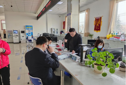 星耀见闻 卢氏县自然资源局：以人民为中心，推进不动产登记工作提质换挡