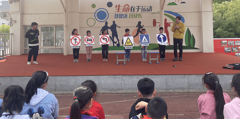 视点阿东 “爱暖计划”家校联动陪伴教育让孩子感受有温度的心教育