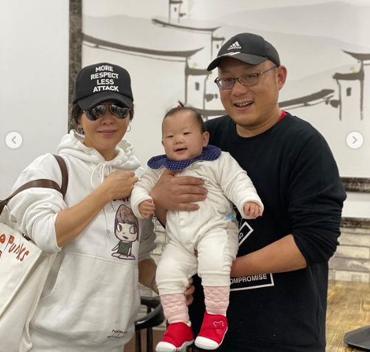 刘嘉玲 56岁刘嘉玲每月吃４天减肥餐！别让岁月在你身上留下赘肉
