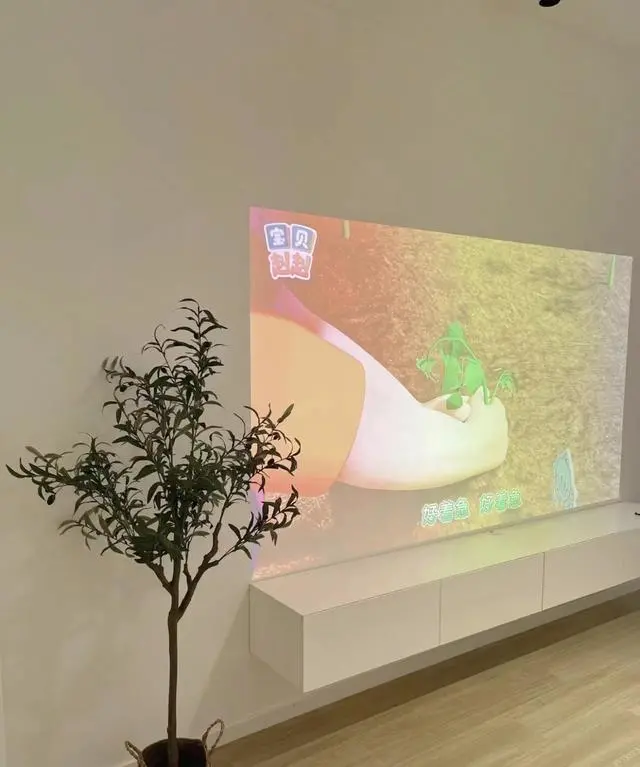 他们家81㎡，用原木+现代简约，打造成日式混搭风，平淡又温馨