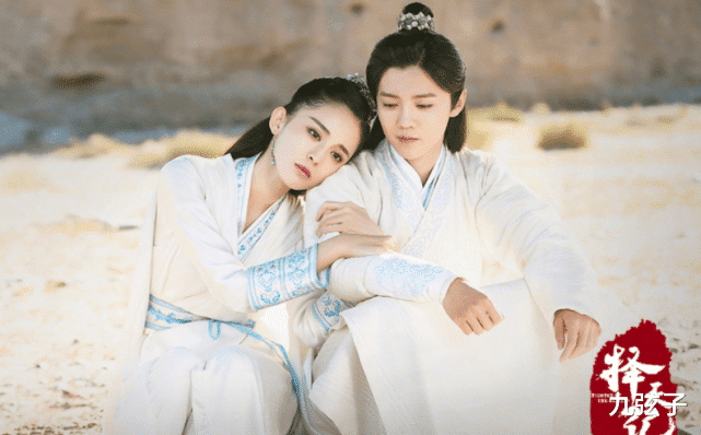 迪丽热巴|与鹿晗传暧昧，撕毁天价合约，贪吃引争议的迪丽热巴现状如何？