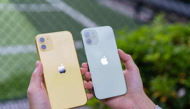 iphone11|恭喜新用户，iPhone 11降1600元收官，还买啥iPhone 13？