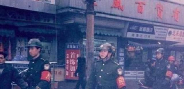 邓稼先 他是太阳物理领域泰斗，却在一次开会人间蒸发，国家苦寻28年无果