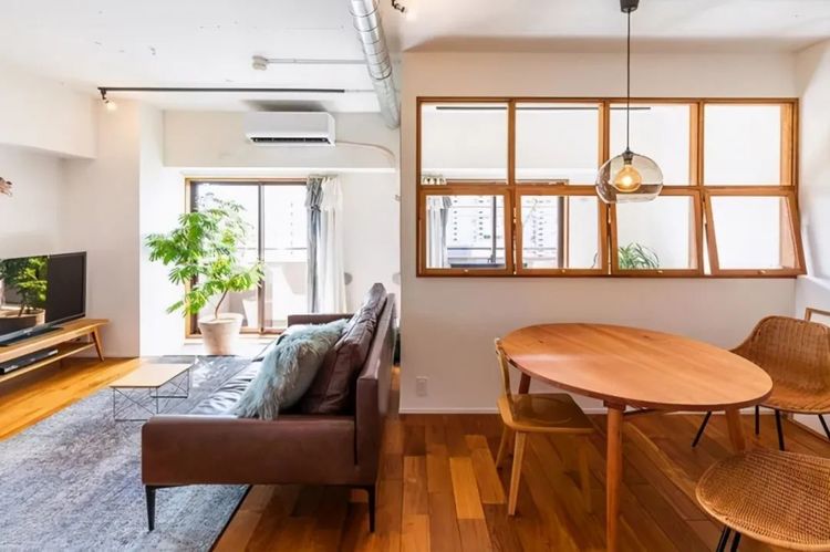 怪不得流行装室内窗，原来好处多着呢！采光通风好，还能划分功能区