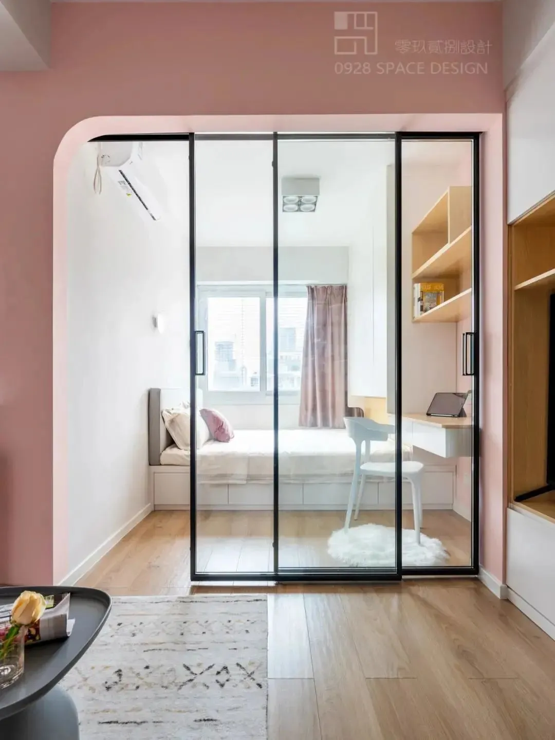 30㎡公寓装修,全屋通透敞亮大气,一进门就被惊艳了