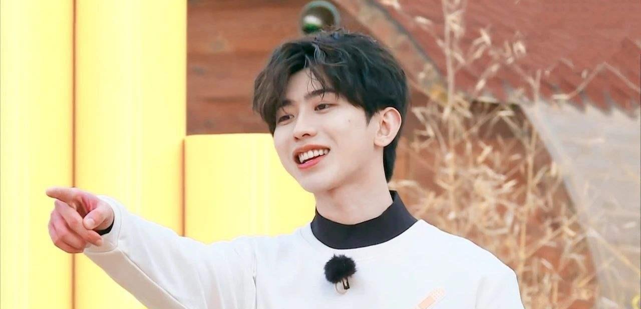 张若昀|2022.1.6娱乐爆料：蔡徐坤、肖战、龚俊、张若昀、陈晓、刘亦菲