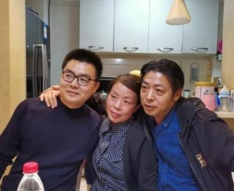 李昕言温度空间|郭威舅舅：房产问题不会和解，哪怕要回来低价卖掉，太欺负人了