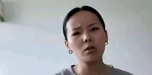 四叶草海之恋|熊磊：我活成了一个笑话。网友：这就是你本来的样子