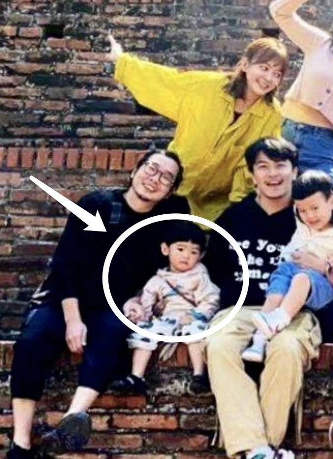 陈意涵|许富翔睡觉打呼噜，陈意涵晒视频调侃老公，意外曝光儿子帅气正脸