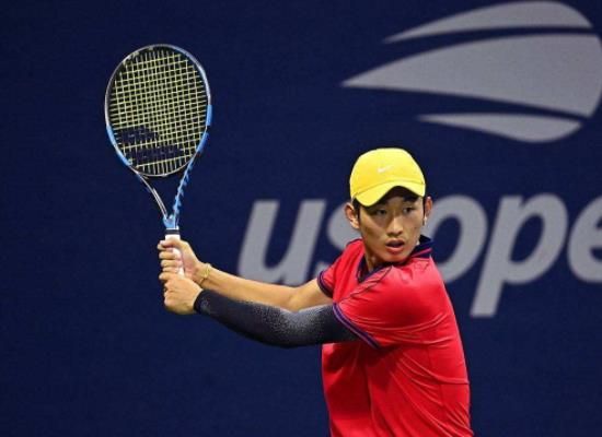费德勒|超越李娜+比肩费德勒！中国首位世界第一，扛起中国网球未来