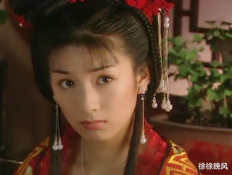 李玉湖|当年没注意，现在发现，新婚夜齐天磊对李玉湖处处都是防备和试探