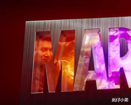 李现|《黑客帝国4》终于定档，《蜘蛛侠3》至今难产，本月依旧是国产片天下！