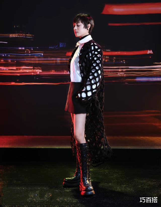 巧百搭 39岁孙俪风格变化好大!从休闲舒适到美飒御姐,减龄好几岁