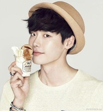 段奥娟|李钟硕短发造型回归,妥妥的夏日男友风,男友发型大全公开