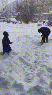 萌萌萌说|神回复：如果携带一把冲锋枪回到春秋战国，最高能混成什么职位？