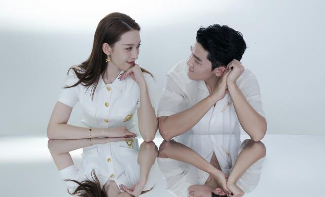 MARRY|《心动4》男3再被“锤”,学生爆料其上课掀桌子摔棍子,有违师德