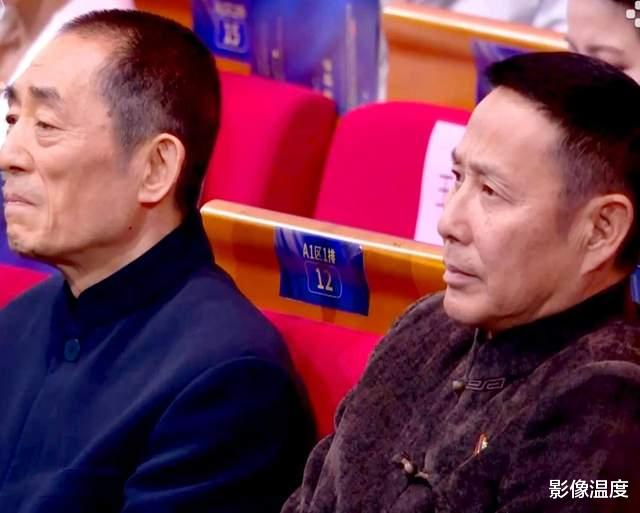 张艺谋|直击金鸡奖现场高清80图集：张艺谋发言时印小天哭了，张小斐张译讲话最感人
