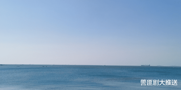 警匪剧大推送|喜欢雨天的生肖女，每逢下雨总爱淋一场