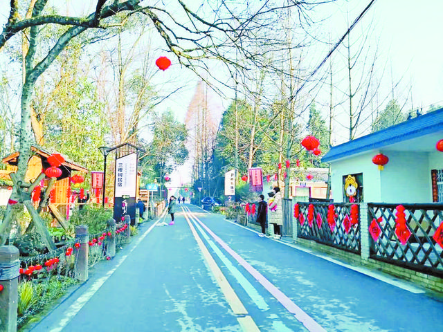 爱看头条 来绿道 寻找公园城市最美的春天