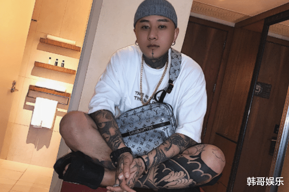 黑粉|辛巴怒怼黑粉不愿意看我就出去，方丈回怼辛巴有事你能把他挡么？