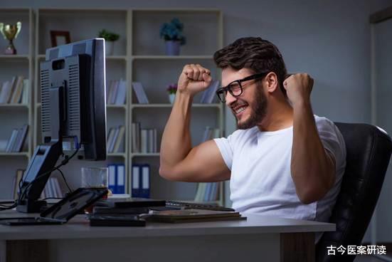 医生|吃一口相当于喝3斤酒,骨科医生:你若天天吃,骨骼或烂成“马蜂窝”