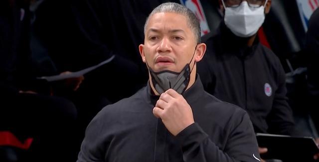 詹姆斯·哈登|NBA大结局！90+25+16三巨头击沉联盟第一，哈登大三元欧杜67分