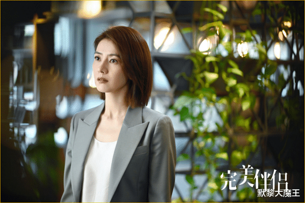 电视剧|继《输赢》后，芒果台又一职场剧“爆火”，仅上线2天收视就破2！
