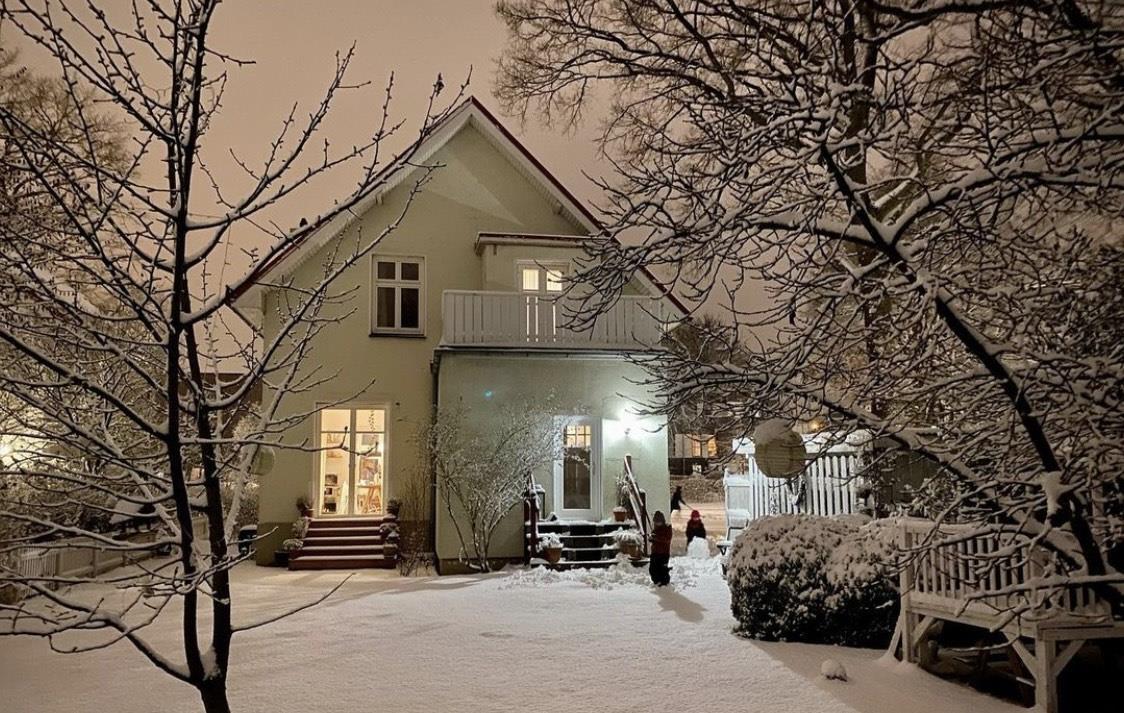 德国女主定居中国,门前庭院绿树成荫,一家三口日子过得精致有味